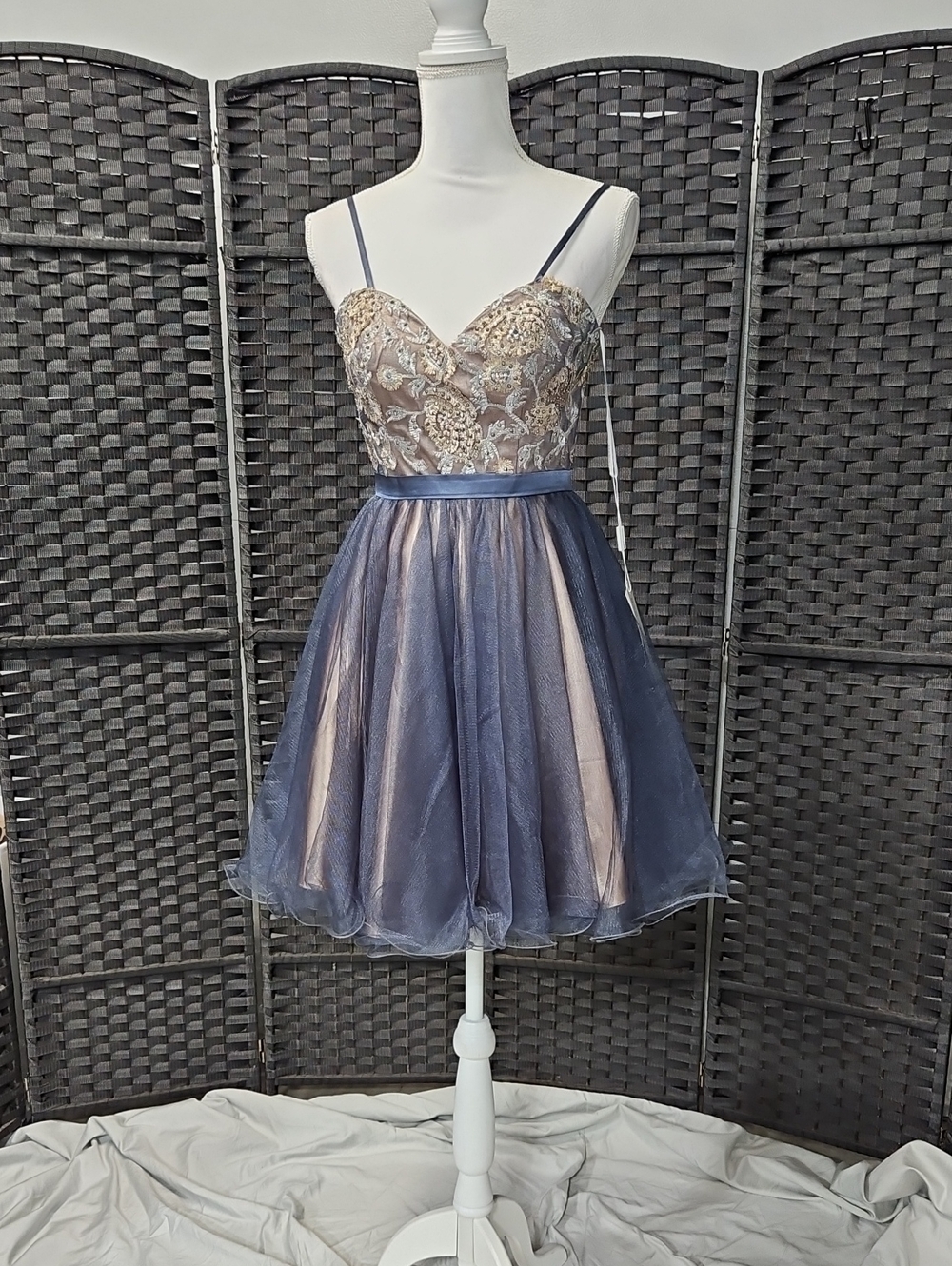 Size 0-2 smokey blue-grey on gold fit & flare dress by Madison James NWT